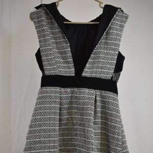 Large White and Black Willi Smith Dress
